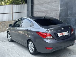 2012 Hyundai Solaris I, чёрный, 920000 рублей, вид 3