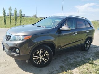 2011 Kia Sorento II, коричневый, 1400000 рублей, вид 2