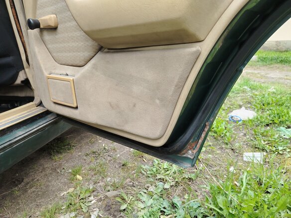 1990 Mercedes-Benz W124 230, зелёный, 350000 рублей - вид 21
