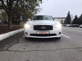 2010 Infiniti M25 IV, белый, 1430000 рублей, вид 1