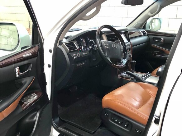 2013 Lexus LX 570 III Рестайлинг, белый - вид 6