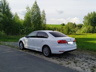 2011 Volkswagen Jetta VI, белый, 870000 рублей, вид 3