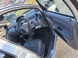 2001 Toyota Platz, серый, 365000 рублей, вид 5