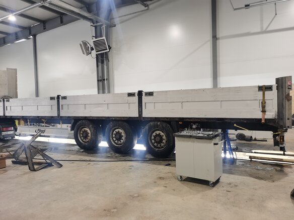 2007 Iveco Stralis, белый, 900000 рублей - вид 6