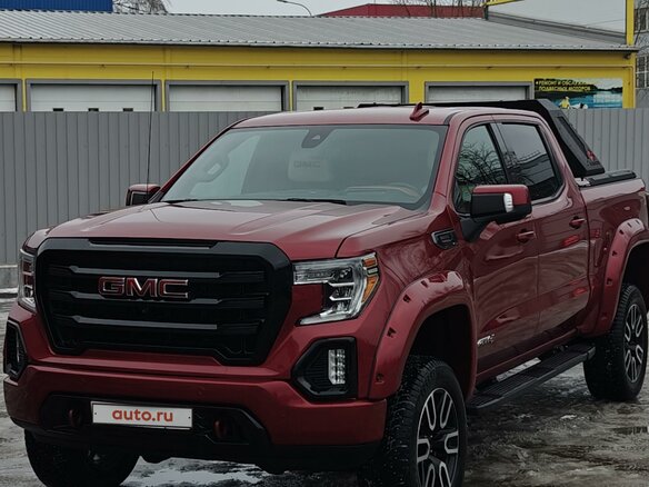 2020 GMC Sierra Double Cab IV, пурпурный, 7600000 рублей - вид 2