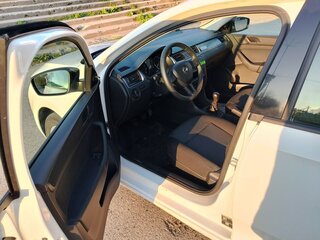 2016 Skoda Rapid I, белый, 950000 рублей, вид 5