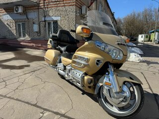 2006 Honda GL 1800 Gold Wing, золотистый, 900000 рублей, вид 4