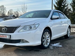2014 Toyota Camry VII (XV50), белый, 1955000 рублей, вид 1