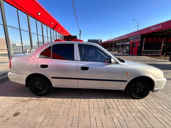 2010 Hyundai Accent ТагАЗ II, серебристый, 575000 рублей - вид 5