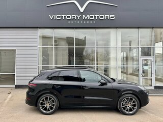 2022 Porsche Cayenne S III, чёрный, 15200000 рублей, вид 3