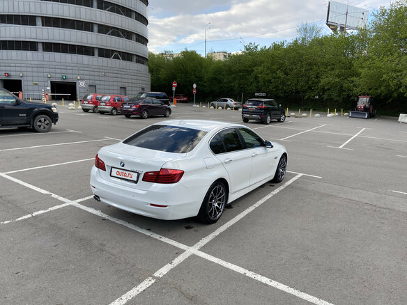 2015 BMW 5 серии 520d VI (F10/F11/F07) Рестайлинг, белый - вид 1