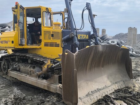2022 ЧЕТРА Т11, жёлтый, 7000000 рублей, вид 1