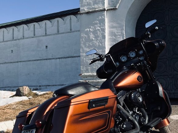 2011 Harley-Davidson Street Glide, коричневый, 999000 рублей - вид 12