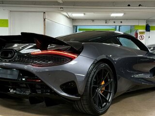 2025 McLaren 750S, серый, 55816000 рублей, вид 4