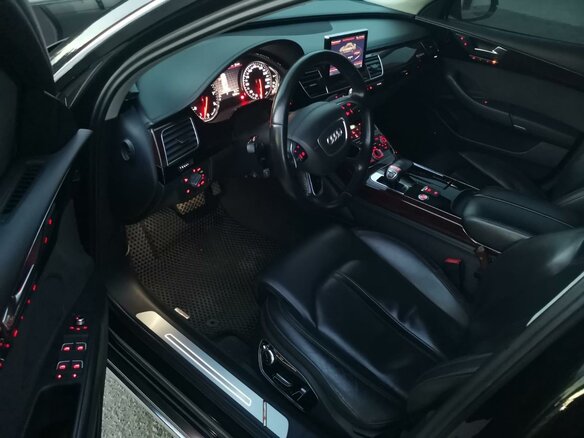 2012 Audi A8 III (D4), чёрный, 2800000 рублей - вид 6