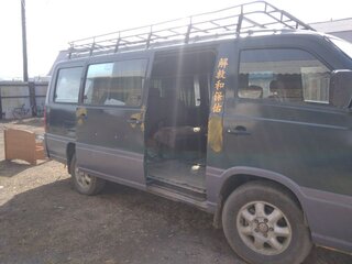 2000 SsangYong Istana I, зелёный, 255000 рублей, вид 2