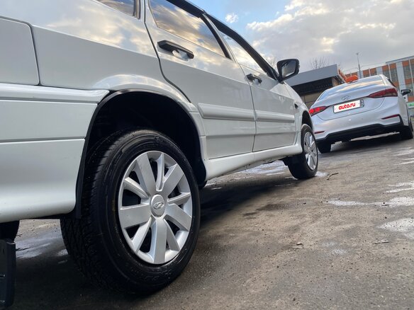 2010 Lada (ВАЗ) 2114, белый, 400000 рублей - вид 28