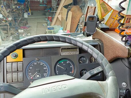 1996 Iveco EuroTech, белый, 1200000 рублей, вид 2