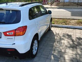2012 Mitsubishi ASX I Рестайлинг, белый, 1180000 рублей, вид 3