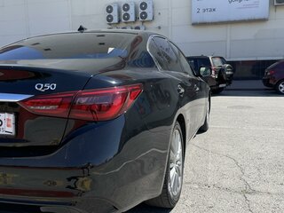 2017 Infiniti Q50 I, чёрный, 3200000 рублей, вид 4
