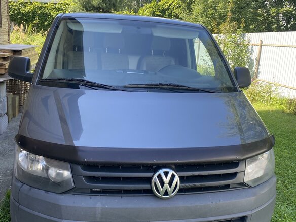 2013 Volkswagen Transporter, серый, 1900000 рублей