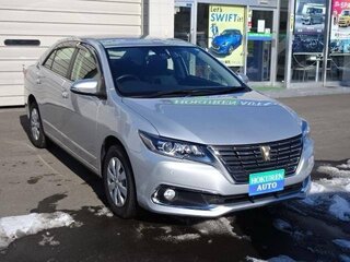 2018 Toyota Premio II (T26) Рестайлинг 2, серебристый, 1790000 рублей, вид 2