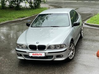2001 BMW 5 серии 530d IV (E39) Рестайлинг, серебристый, 950000 рублей, вид 3