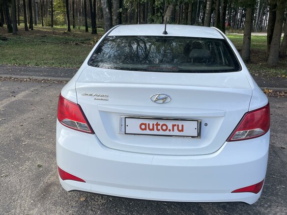 2016 Hyundai Solaris I Рестайлинг, белый, 1050000 рублей - вид 5