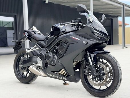 2023 Honda CBR 650R, чёрный, 1190000 рублей, вид 1