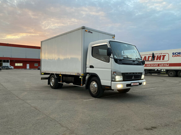 2008 Fuso (Mitsubishi) Canter, белый