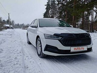 2021 Skoda Octavia IV (A8), белый, 2000000 рублей, вид 4