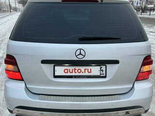 2007 Mercedes-Benz M-Класс 350 II (W164), серебристый, 900000 рублей, вид 4