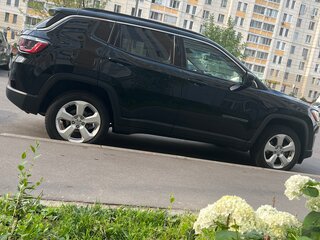 2018 Jeep Compass II, чёрный, 2300000 рублей, вид 4