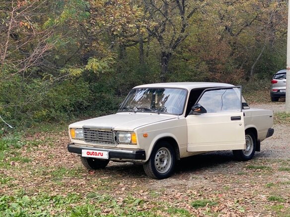 1989 Lada (ВАЗ) 2107, бежевый, 95000 рублей - вид 6