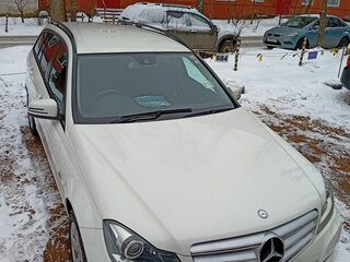 2011 Mercedes-Benz C-Класс 180 BlueEFFICIENCY III (W204) Рестайлинг, белый, 1750000 рублей, вид 3
