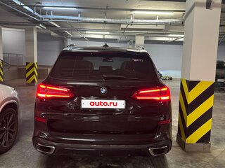 2020 BMW X5 30d IV (G05/G18), чёрный, 6200000 рублей, вид 2