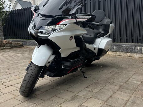 2023 Honda GL 1800 Gold Wing, белый, 2899999 рублей, вид 1