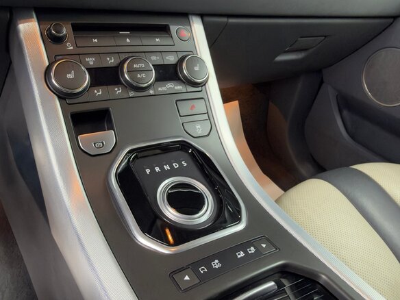 2013 Land Rover Range Rover Evoque 6-speed I, белый - вид 17