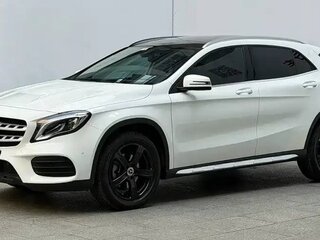 2019 Mercedes-Benz GLA 200 I (X156) Рестайлинг, белый, 1910000 рублей, вид 1