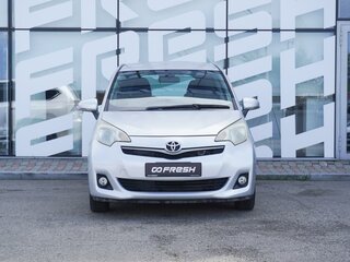 2011 Toyota Ractis II, серый, 933000 рублей, вид 2