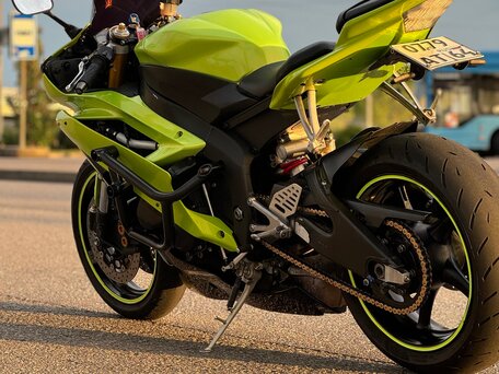 2007 Yamaha YZF-R6, зелёный, 680000 рублей, вид 4