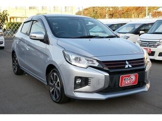 2022 Mitsubishi Mirage VI Рестайлинг 2, серебристый, 770000 рублей, вид 1