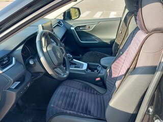 2021 Toyota RAV4 V (XA50), чёрный, 4500000 рублей, вид 5