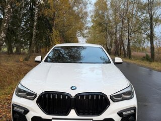 2020 BMW X6 30d III (G06), белый, 5600000 рублей, вид 2