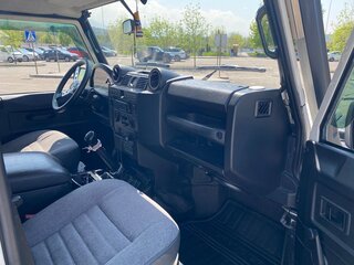 2008 Land Rover Defender 110 I Рестайлинг, белый, 2600000 рублей, вид 5
