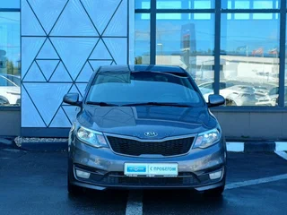 2016 Kia Rio III Рестайлинг, серый, 739000 рублей, вид 2