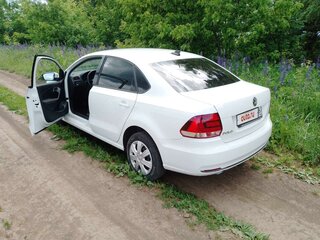 2018 Volkswagen Polo V Рестайлинг, белый, 1450000 рублей, вид 5