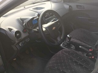 2013 Chevrolet Aveo II, белый, 650000 рублей, вид 5