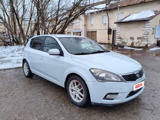 2012 Kia Ceed I Рестайлинг, белый, 500000 рублей, вид 5