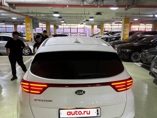 2021 Kia Sportage IV Рестайлинг, белый, 1750000 рублей, вид 5